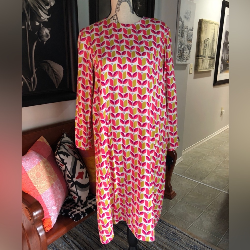 BNWOT Women’s Halo Dress